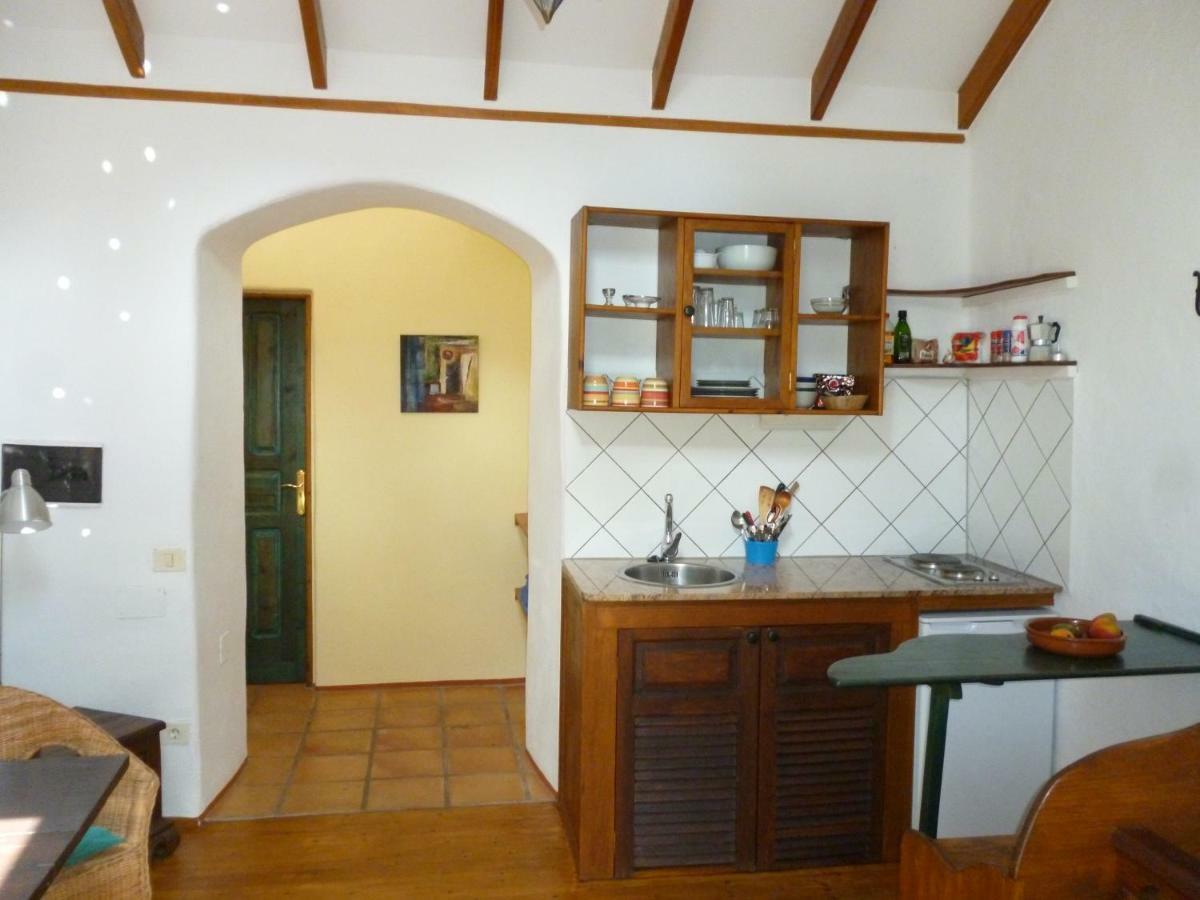 Villa Casarno Pequena El Guro à Calera Extérieur photo